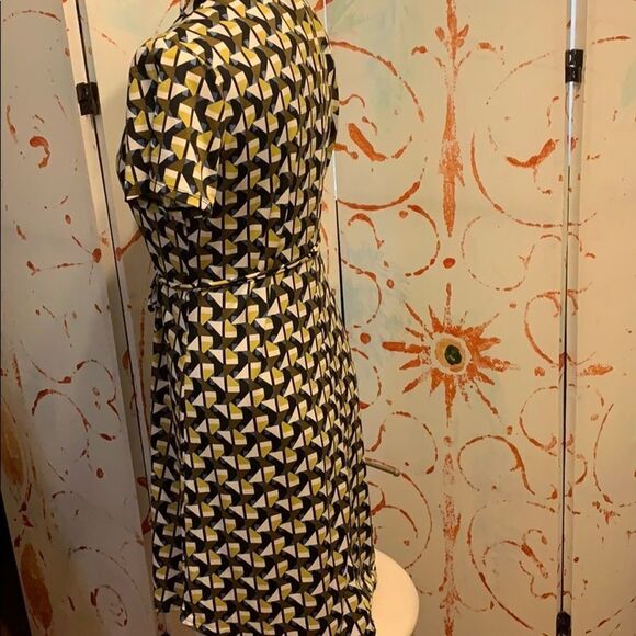 Ladies dress   - Picture 4 of 11